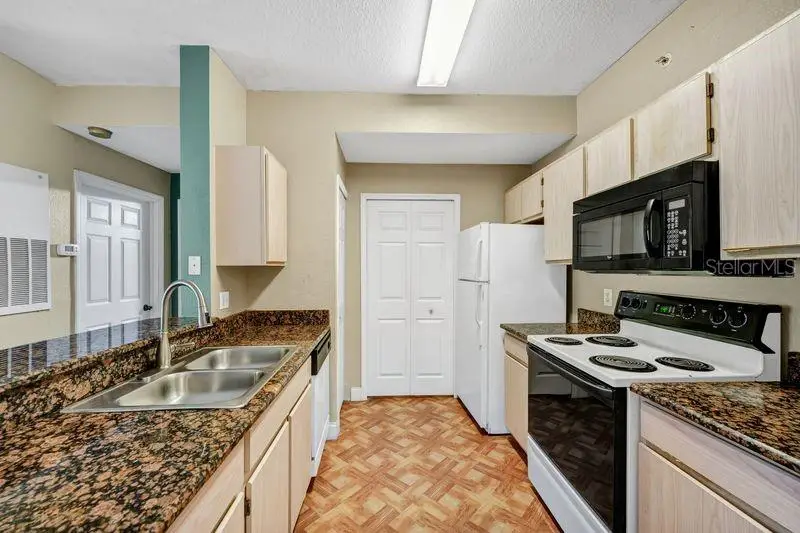 5471 Vineland Road #7301, Orlando, FL 32811 - #3