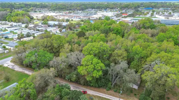 10160 SE 49th Court, BELLEVIEW, FL 34420