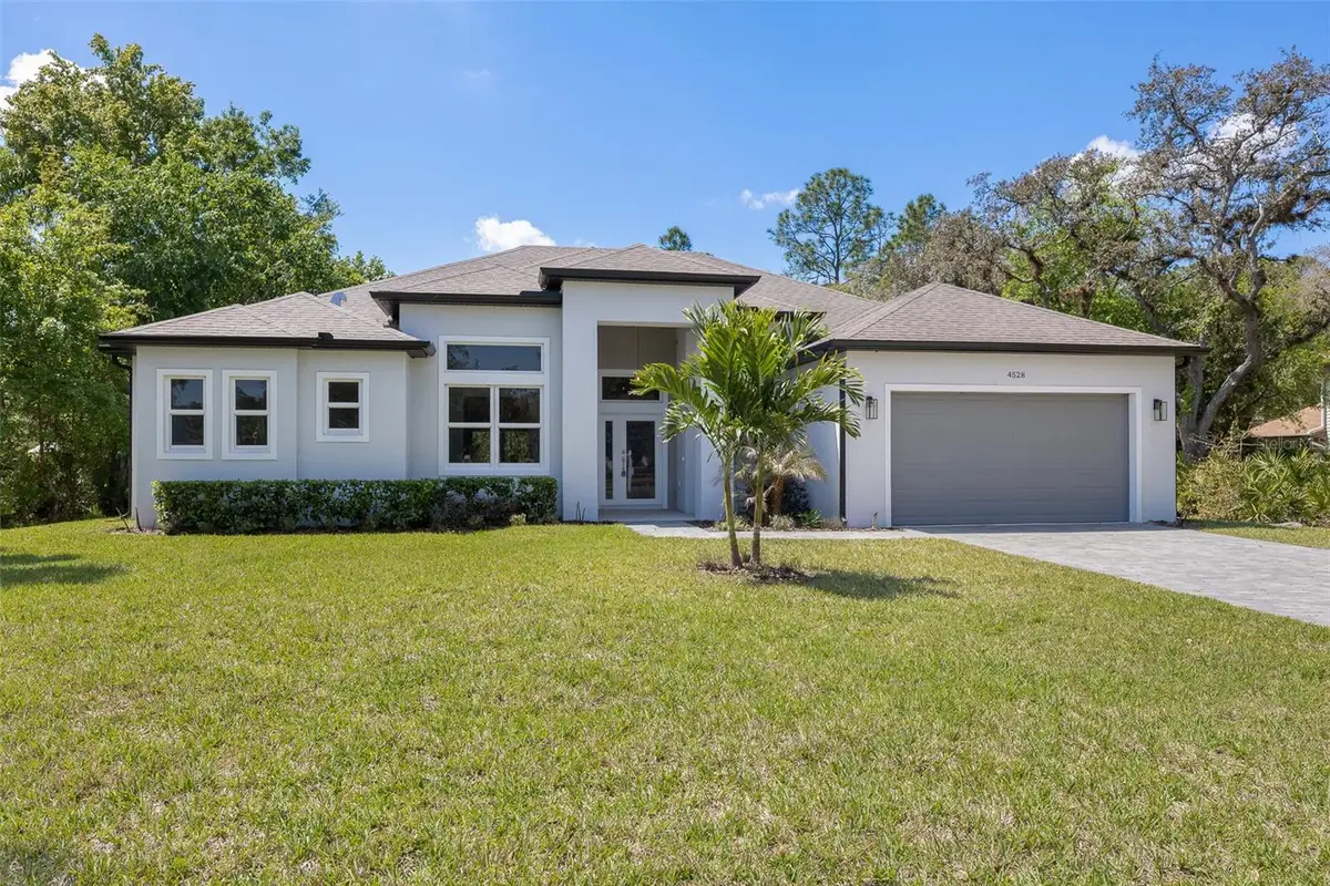 4528 Yorkshire Lane, Kissimmee, FL 34758 - #1