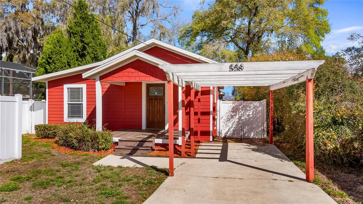 558 W Minneola Avenue, Clermont, FL 34711 - #1