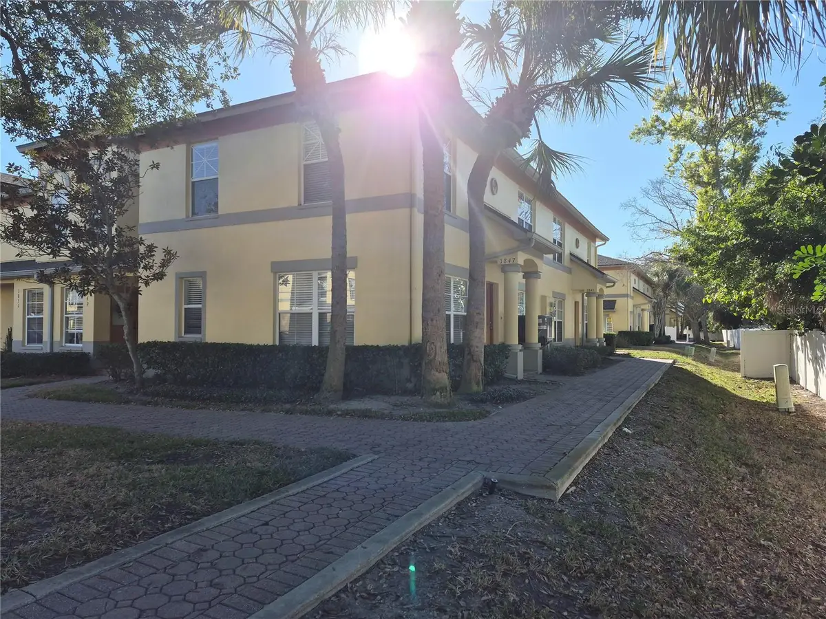 3845 Island Way, Saint Petersburg, FL 33705 - #1