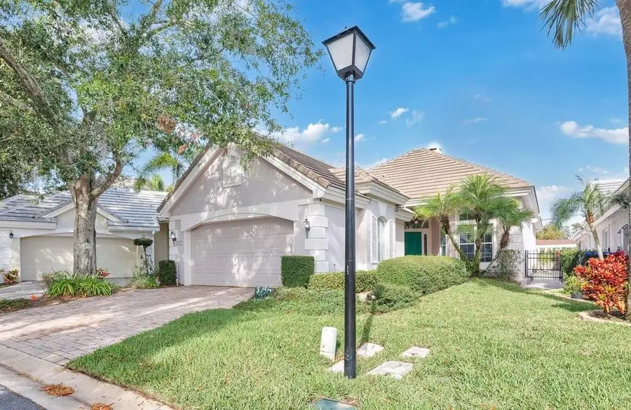 8325 Foxworth Circle #22, Orlando, FL 32819 - #3