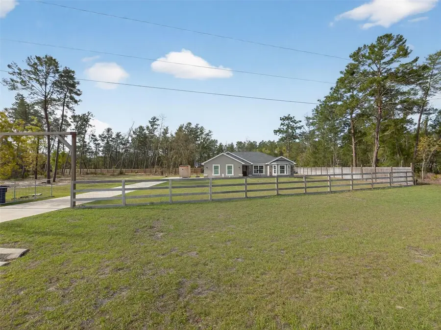 854 Fisher Road, Ocklawaha, FL 32179 - #2