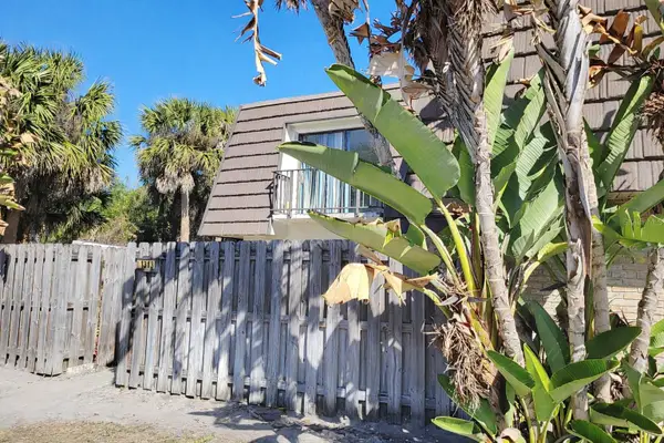 1313 Vista Oaks Circle Ne, PALM BAY, FL 32905