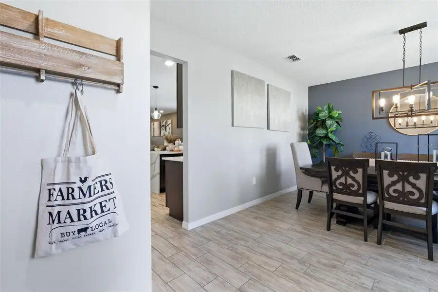 262 E Fiesta Key Loop, Deland, FL 32720 - #2