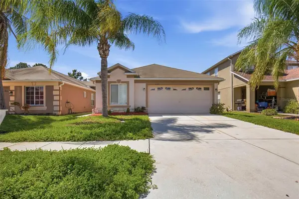 6821 Aramon Court, WESLEY CHAPEL, FL 33545