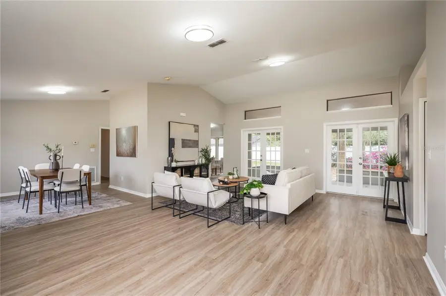 246 Ridgewood Street, Altamonte Springs, FL 32701 - #2