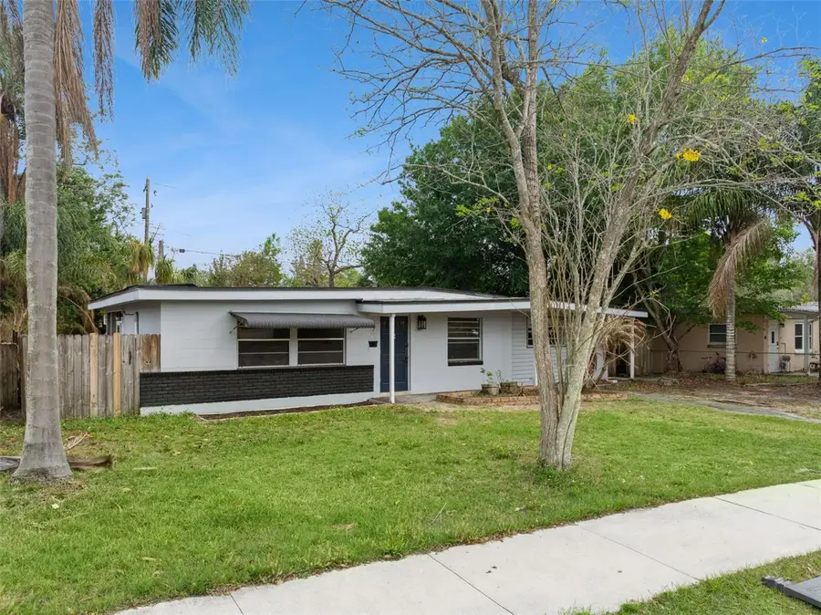 617 Beverly Avenue, Altamonte Springs, FL 32701 - #3