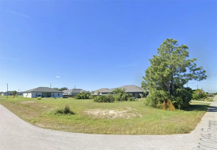 2416 Nw 9th Ter, Cape Coral, FL 33993 - #2