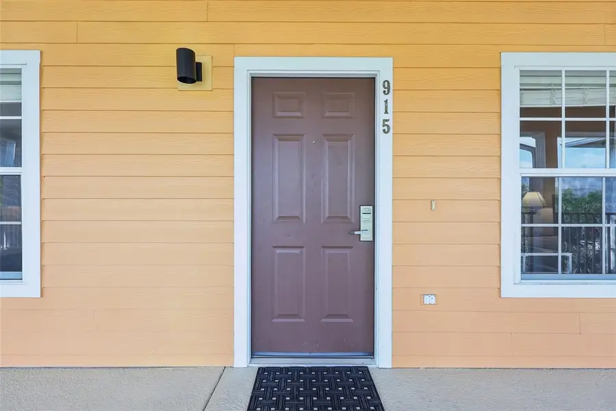 915 New Providence #303, Davenport, FL 33897 - #3