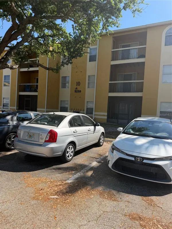 5259 Images Circle #207, KISSIMMEE, FL 34746