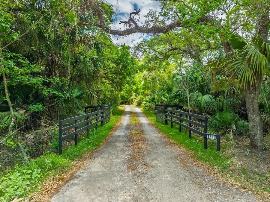 2200 Retreat Road, Geneva, FL 32732 - #2