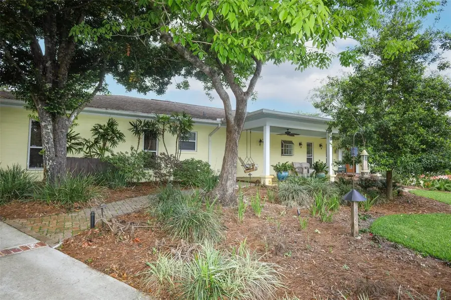 102 Pineview Circle, Altamonte Springs, FL 32714 - #2