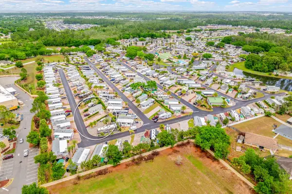 2410 Limewood Avenue #304, CLERMONT, FL 34714