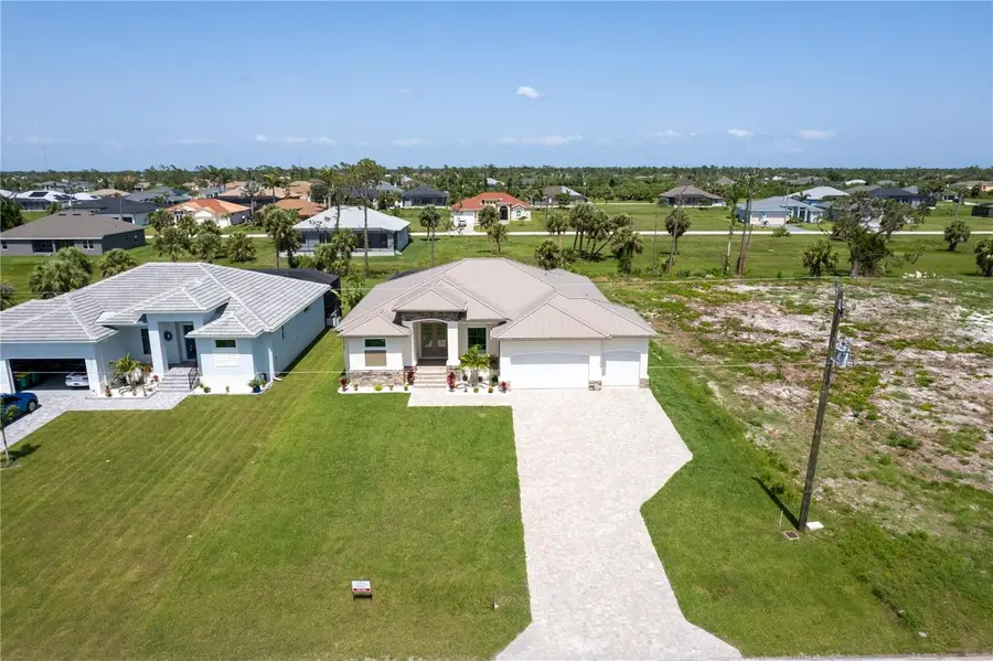 235 Rotonda Boulevard S, Rotonda West, FL 33947 - #3