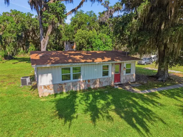 530 Stone Island Road, DELTONA, FL 32725