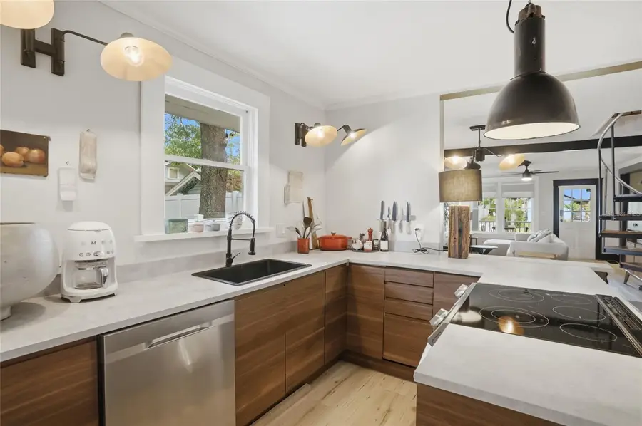 5 James Avenue, Orlando, FL 32801 - #2