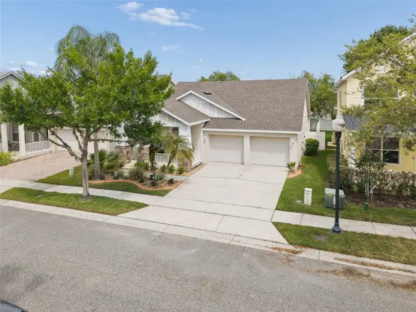 14227 Lake Live Oak Drive, ORLANDO, FL 32828