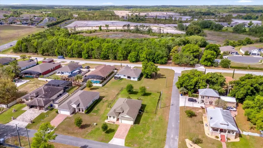 699 S Dixie Drive, Howey In The Hills, FL 34737 - #2