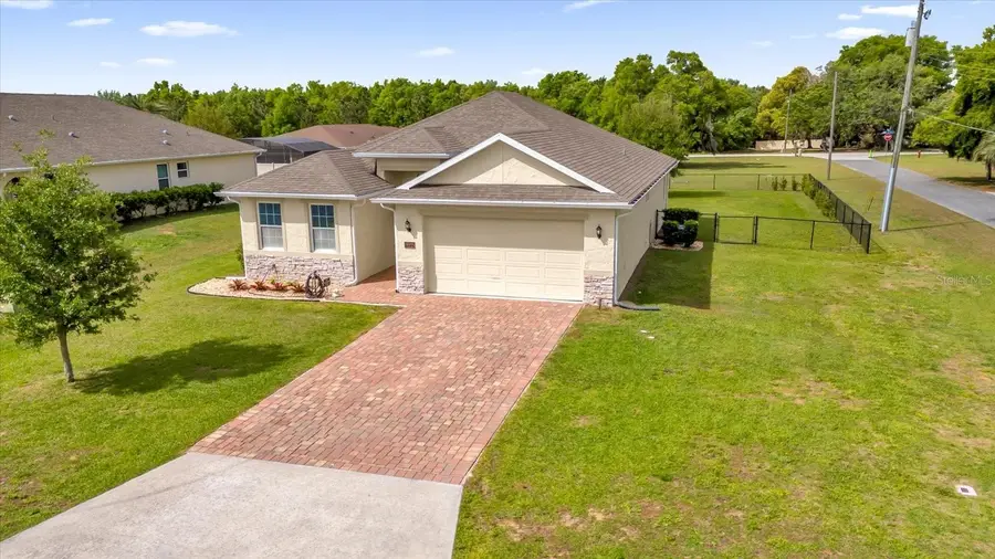 699 S Dixie Drive, Howey In The Hills, FL 34737 - #3