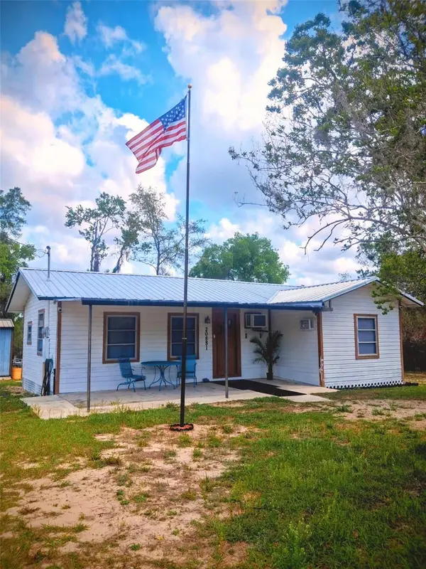 20881 SE 142nd Place, UMATILLA, FL 32784