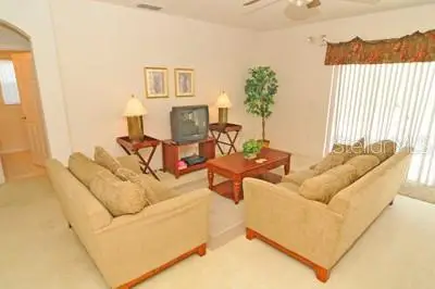 637 Eagle Pointe S, Kissimmee, FL 34746 - #2