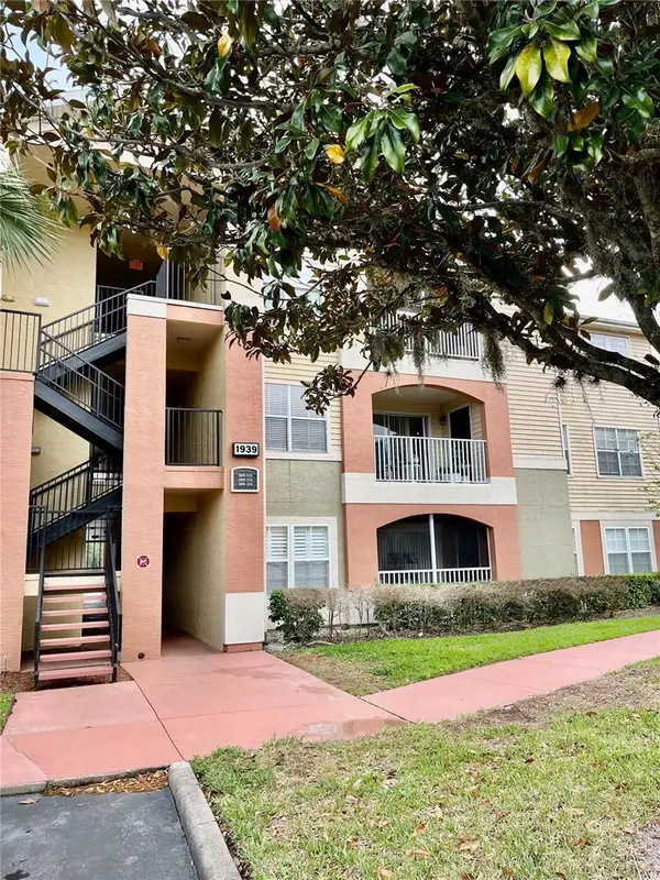 1939 Summer Club Apt Drive #315, OVIEDO, FL 32765