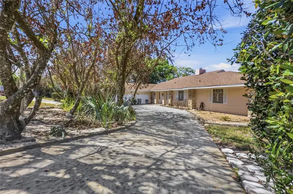 1352 Errol Parkway, APOPKA, FL 32712