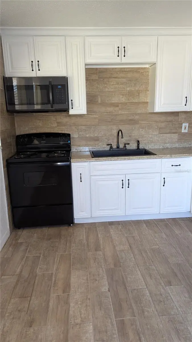 4816 Edgemoor Avenue, Orlando, FL 32811 - #2