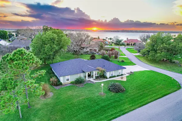 103 Glistening Drive, AUBURNDALE, FL 33823