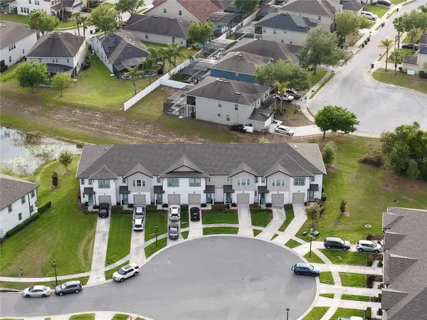 1542 Discovery Street, DAVENPORT, FL 33896