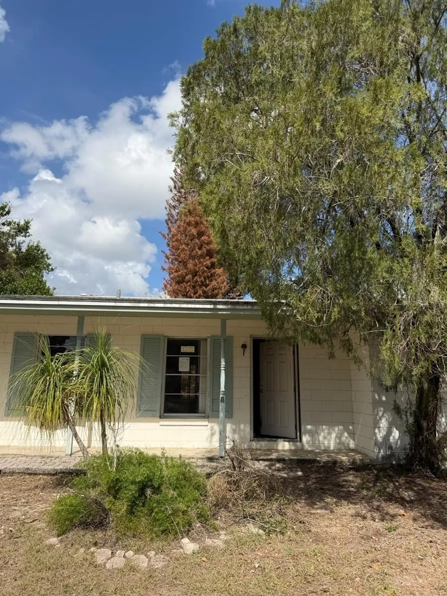 120 N Fairfax Avenue, Winter Springs, FL 32708 - #3