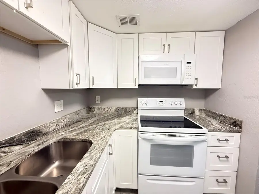 950 Lake Destiny Road #B, Altamonte Springs, FL 32714 - #2