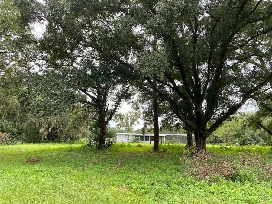 9401 NE 41st Court, Anthony, FL 32617 - #2