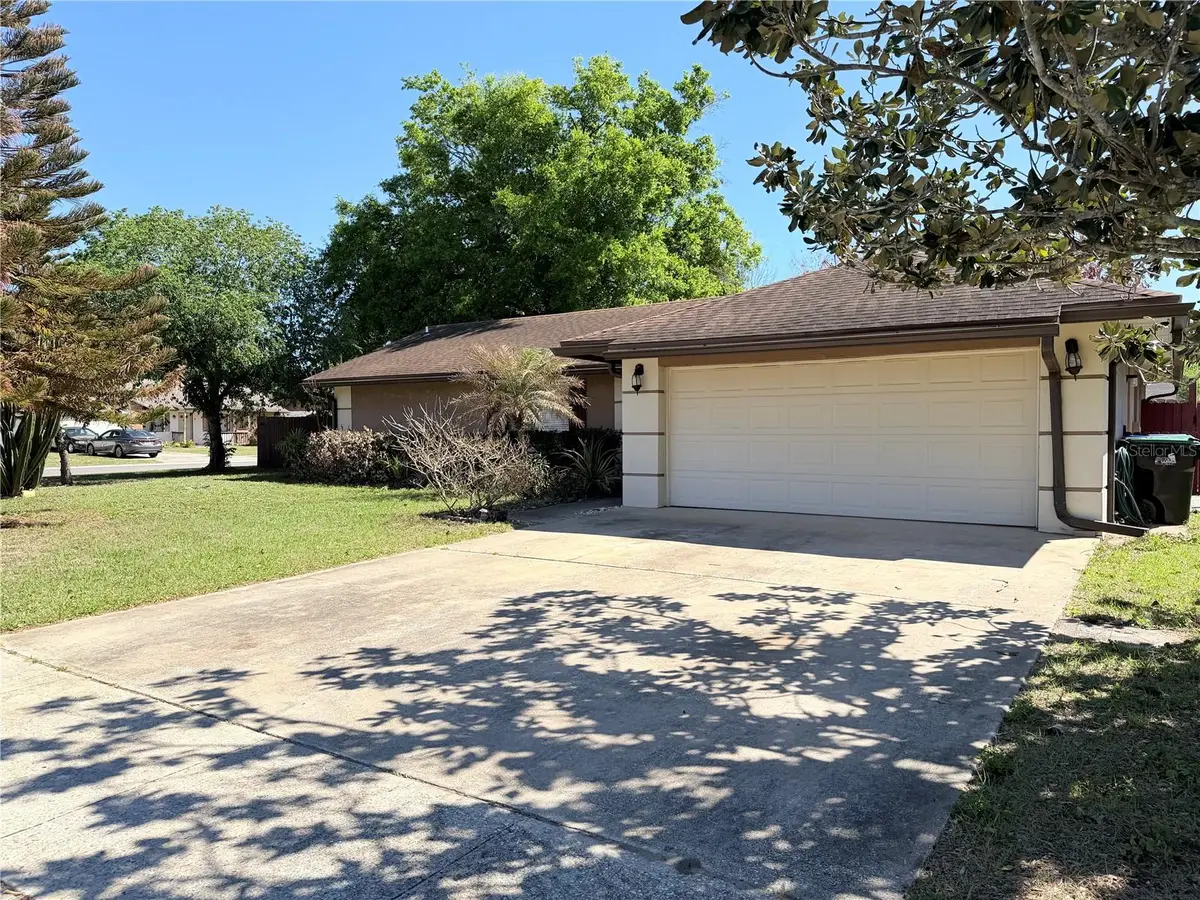 143 Cranfield Court, Orlando, FL 32835 - #1