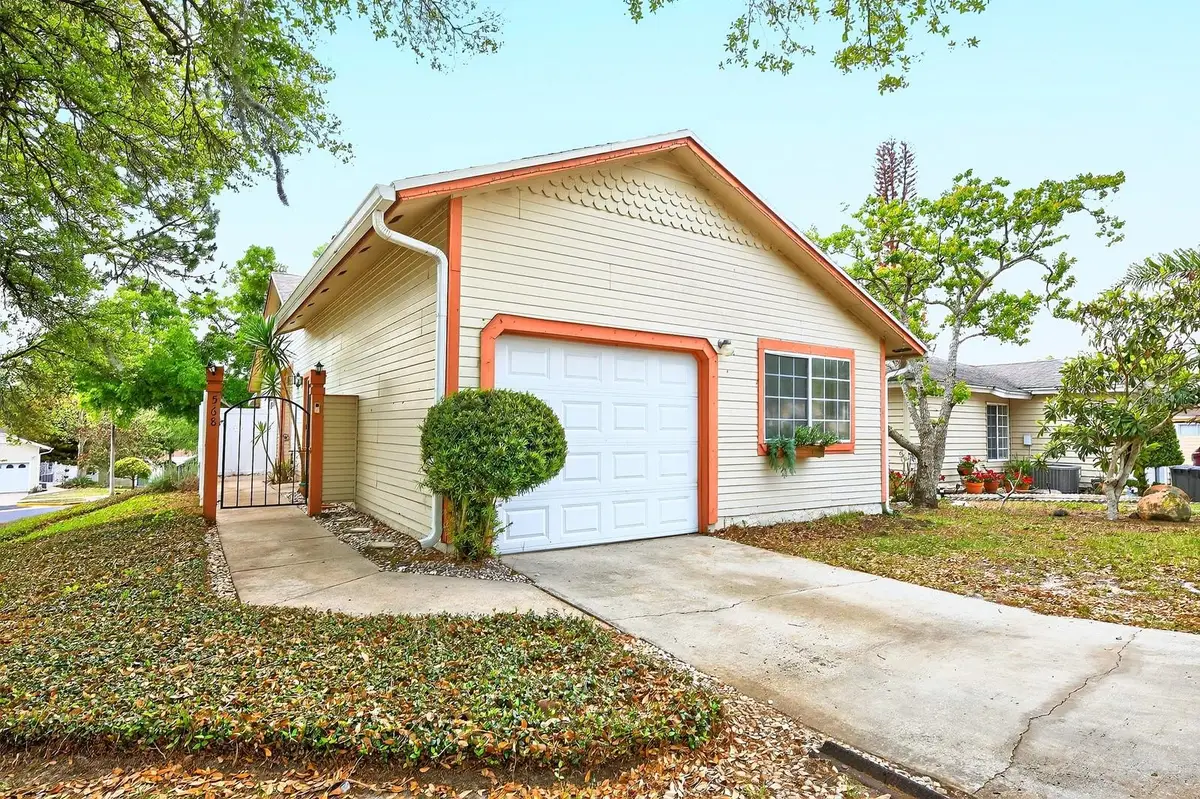 568 Abington Court, Apopka, FL 32703 - #1