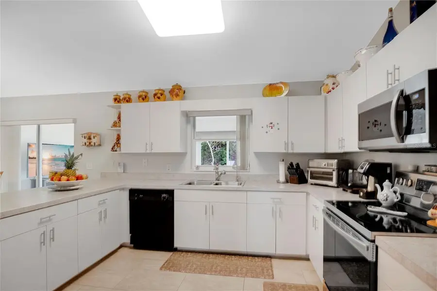18 Angeles Road, Debary, FL 32713 - #3