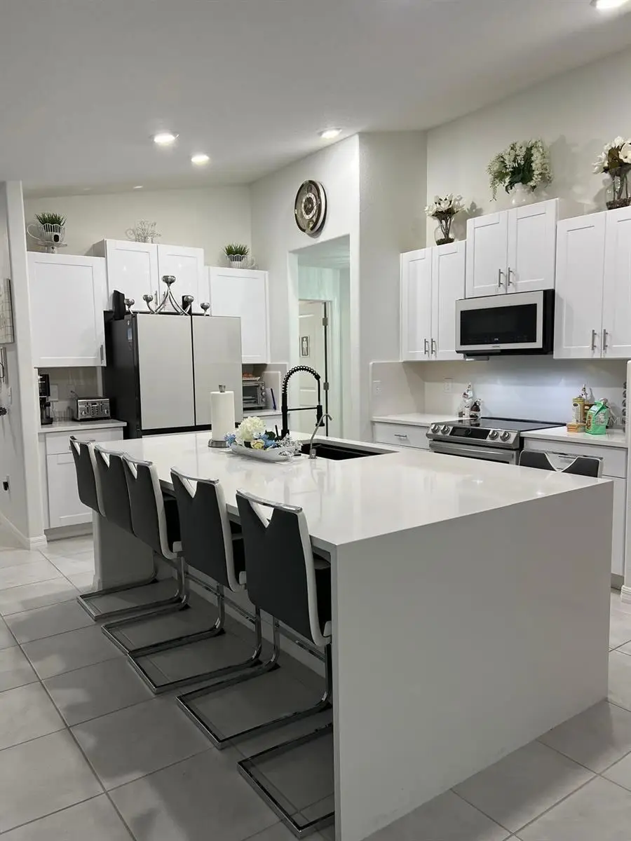 7111 Amelia Cove Court, Sun City Center, FL 33573 - #3