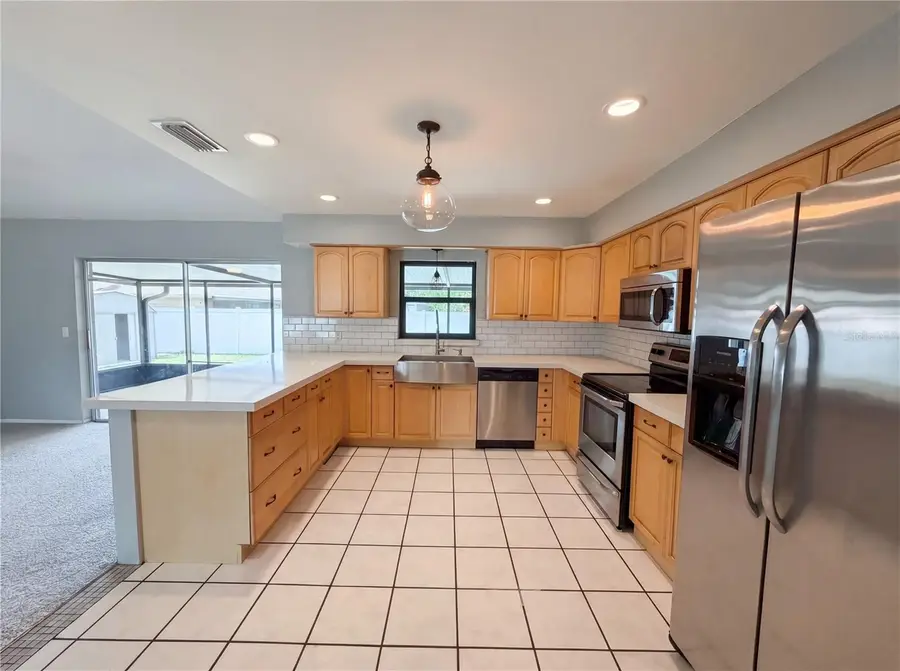 17621 Meadowbridge Drive, Lutz, FL 33549 - #2