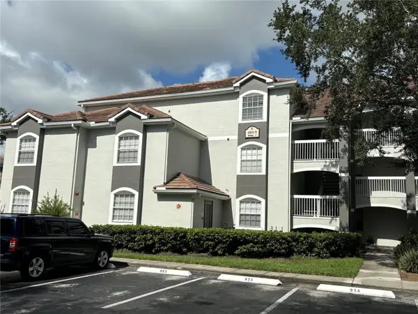 13917 Fairway Island Drive #917, ORLANDO, FL 32837