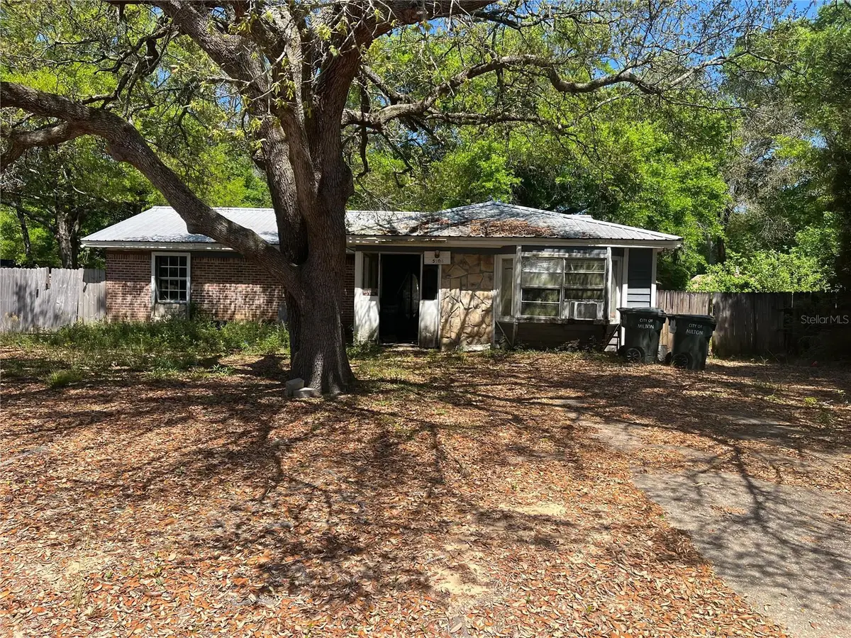 5906 Independence Drive, Milton, FL 32570 - #1