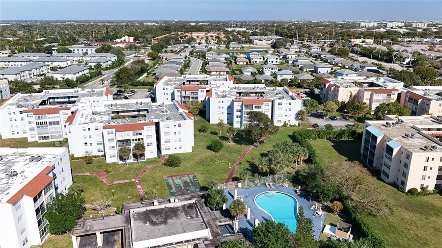 2850 Somerset Drive #204L, Lauderdale Lakes, FL 33311 - #3