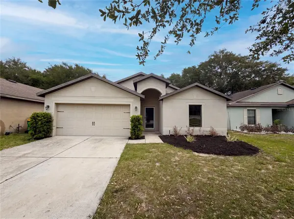 2440 Bracknell Forest Trail, TAVARES, FL 32778