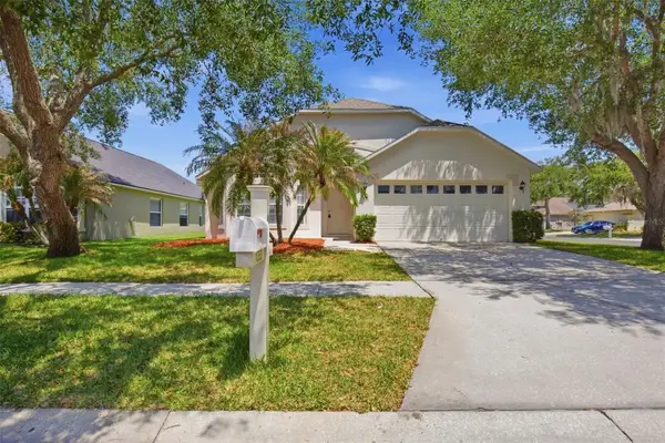 1353 Crimson Clover Lane, WESLEY CHAPEL, FL 33543