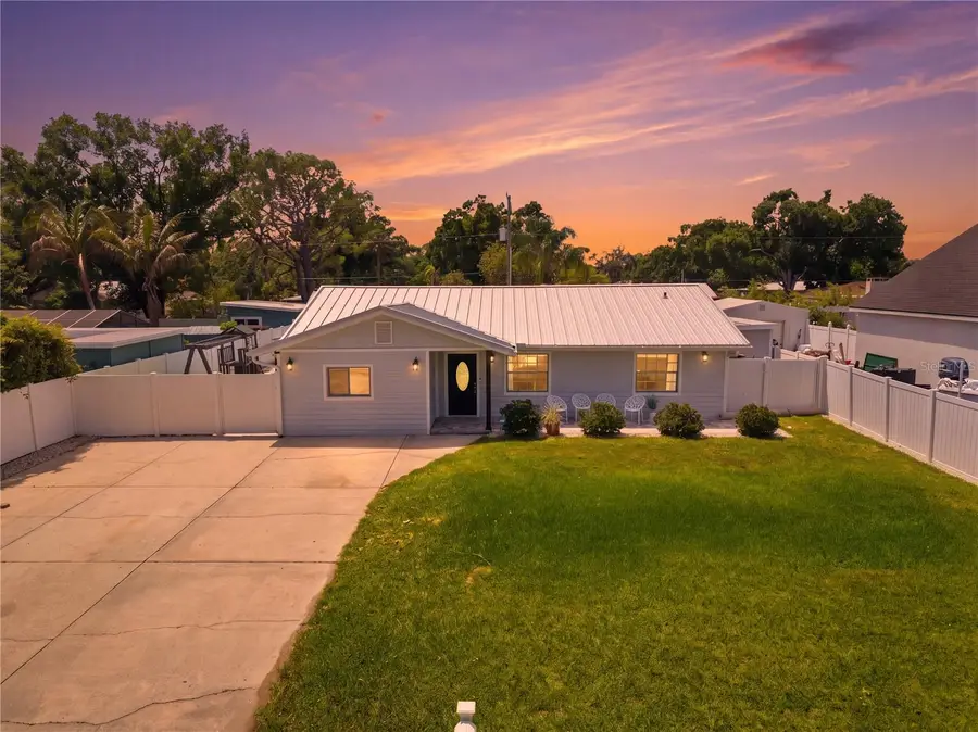 1057 Willis Avenue, Sarasota, FL 34232 - #3