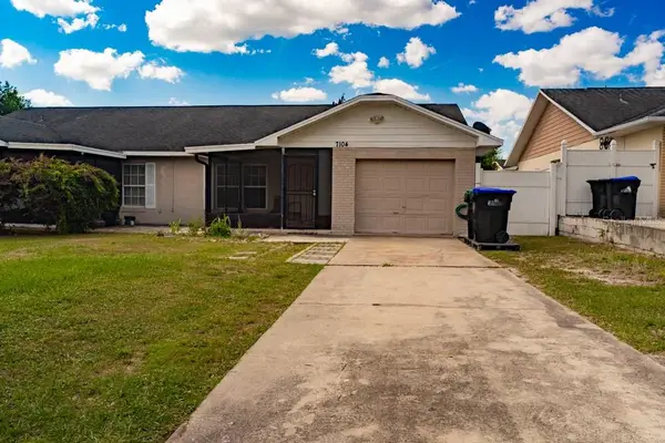 7104 Blue Earth Court, ORLANDO, FL 32818