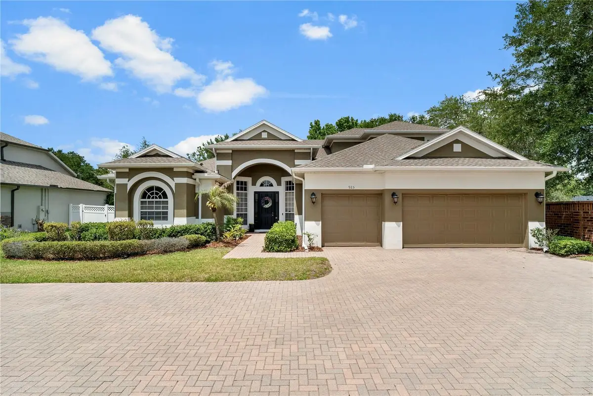 925 Bainbridge Loop, Winter Garden, FL 34787 - #1