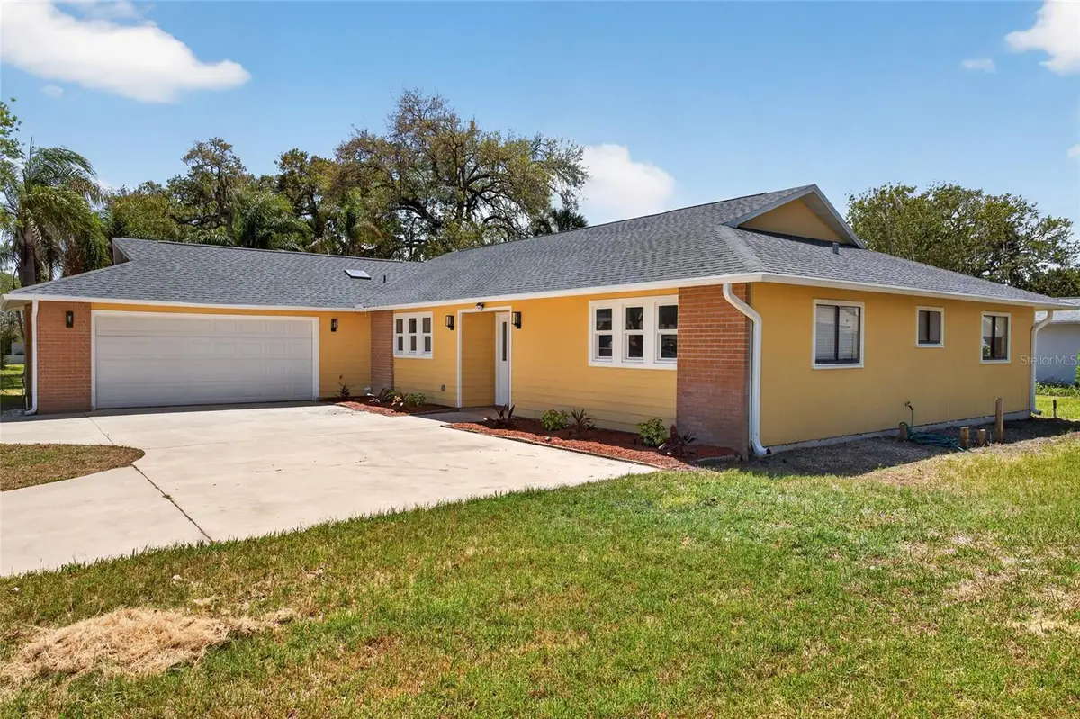716 Green Rd, New Smyrna Beach, FL 32168 - #1