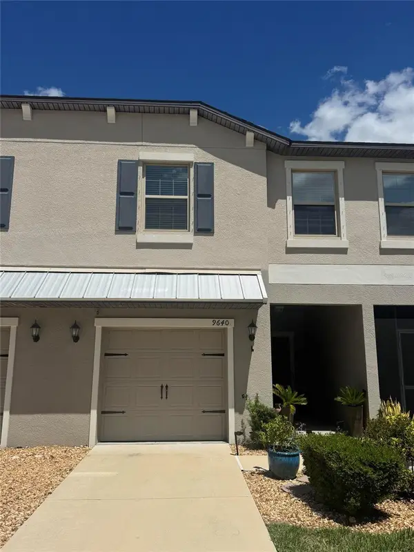 9640 Pembrooke Pines Drive, SUN CITY CENTER, FL 33573