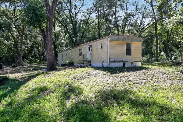 16940 SE 115th Avenue, WEIRSDALE, FL 32195